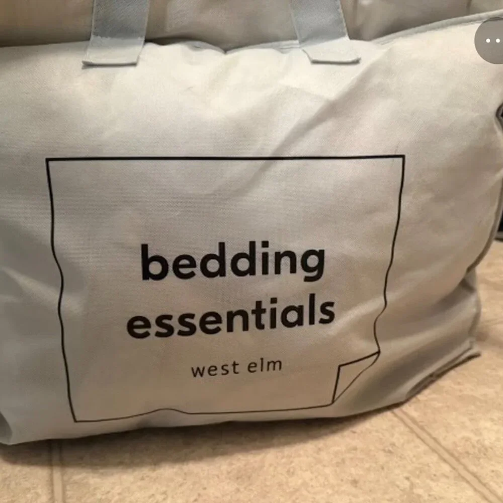 West Elm HydroCool Cooling Down Alternative Duvet Insert